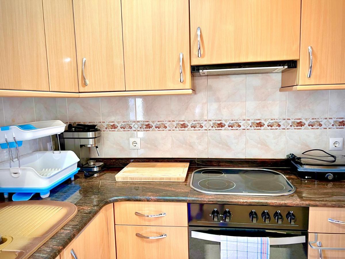 Apartamento Puertu Chicu Con Plaza De Garaje Privada Лянес Екстериор снимка